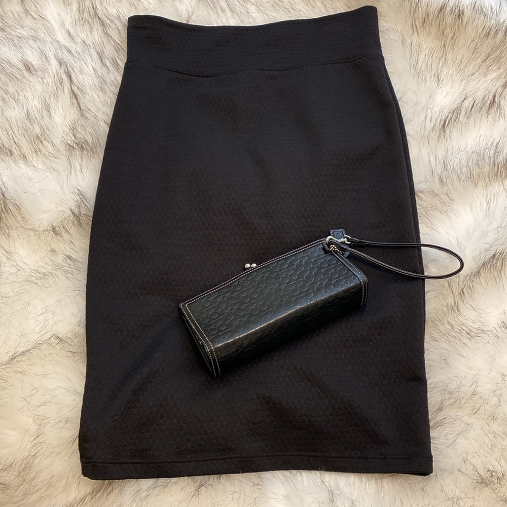 Black pencil skirt.